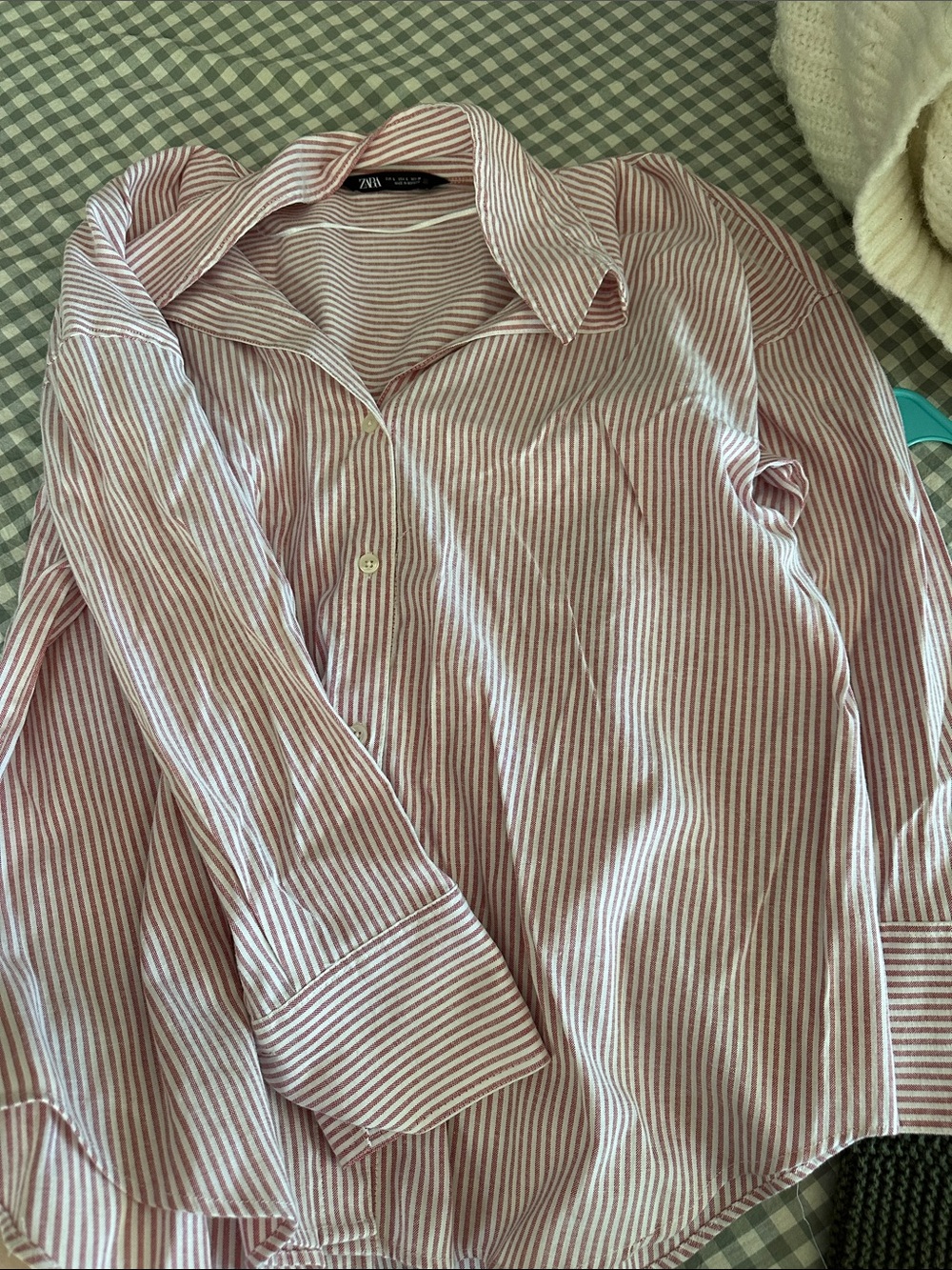 Zara Men’s Red & White Striped Button-Up Shirt